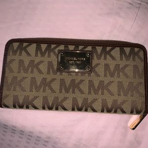 Michael Kors wallet